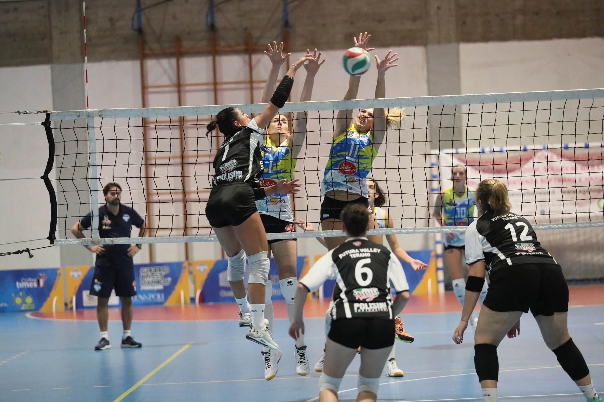 Il Capitano biancorosso Silvia Costantini